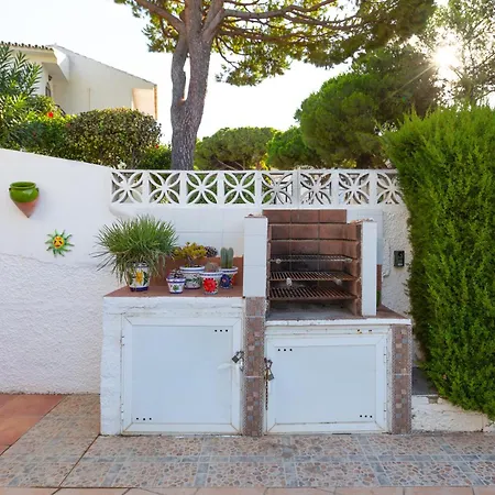 La Casa Chica *